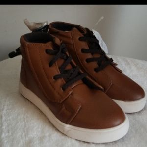 💐2/$20 Boys Size 11 Shoes